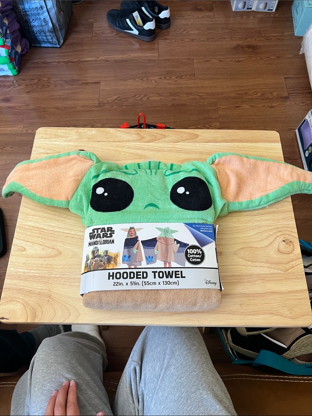 Star Wars The Mandalorian Grogu Kids Hooded Towel Green and Tan